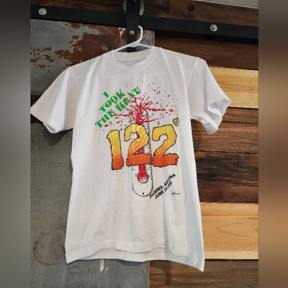 Vintage Phoenix AZ Temp. Hit 122 Degrees On June 26, 1990 T- Shirt.